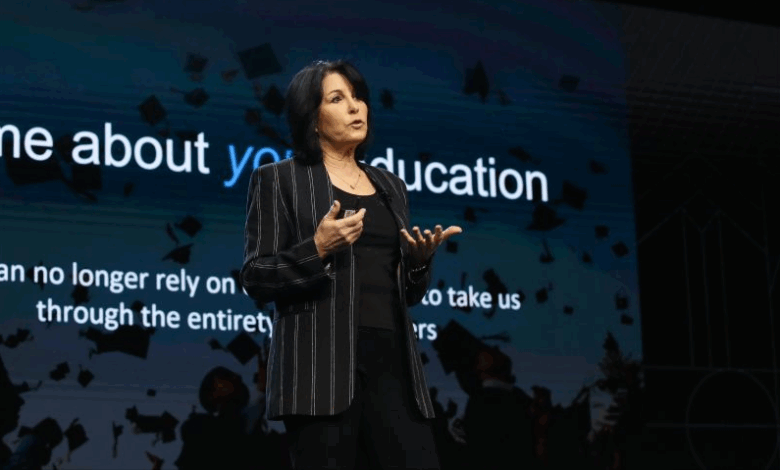 Kelly Palmer delivers a keynote on the future of work and education in 2023. Picture: LinkedIn