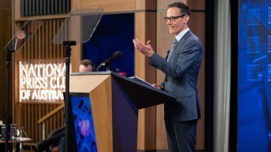 Andrew Leigh addresses the National Press Club. Picture: NPC/Fernanda Pedroso.